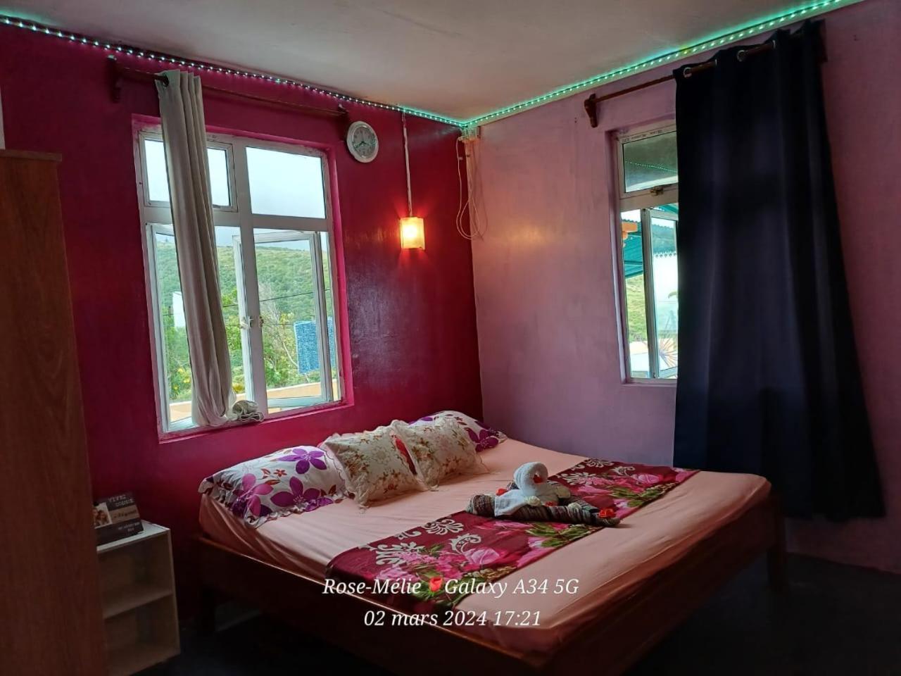 Villa Chez Tonio Magic Ocean View à Port South East Extérieur photo