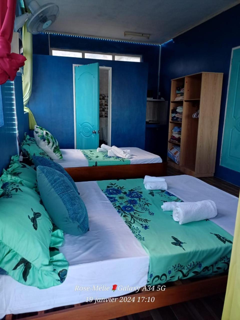 Villa Chez Tonio Magic Ocean View à Port South East Extérieur photo